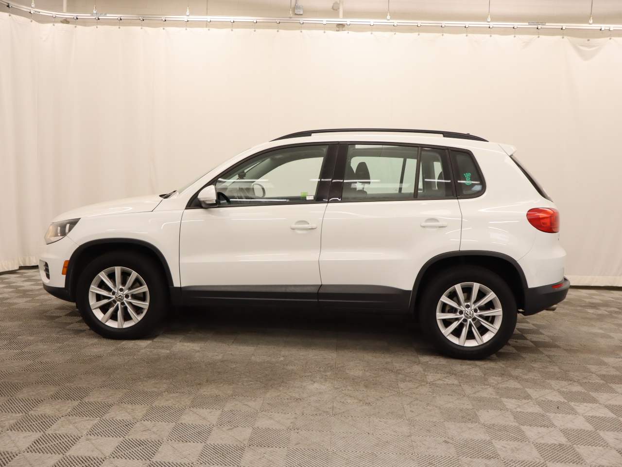 2017 Volkswagen Tiguan 2.0T Limited S