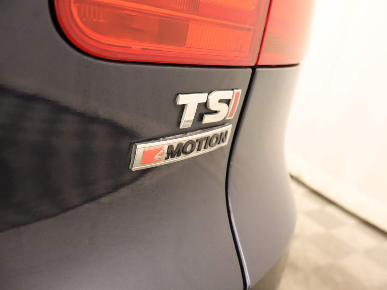 2016 Volkswagen Tiguan 2.0T S 4Motion