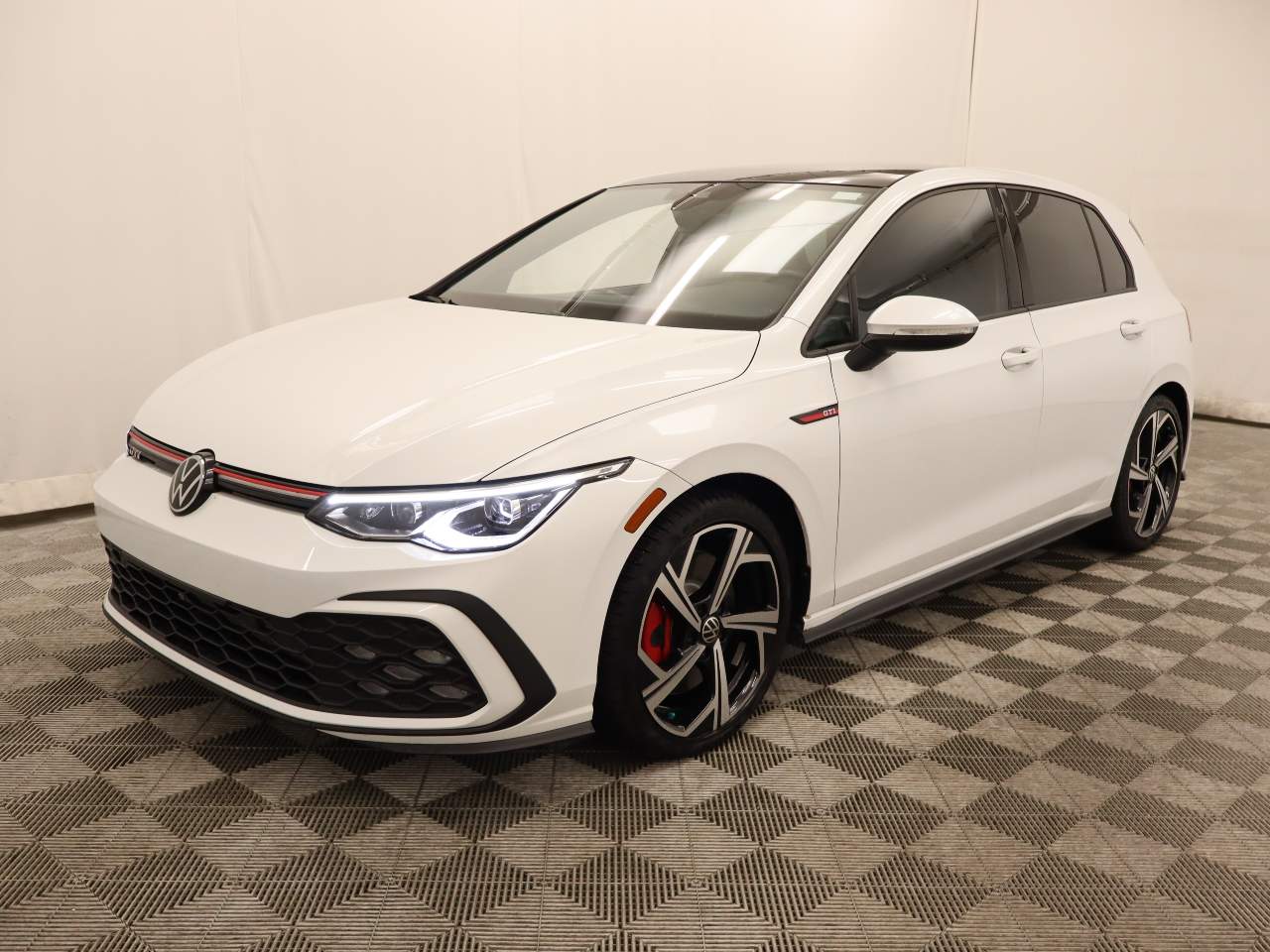 2024 Volkswagen Golf GTI SE