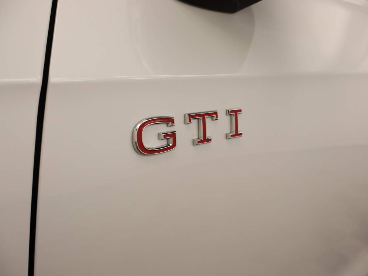 2025 Volkswagen Golf GTI SE