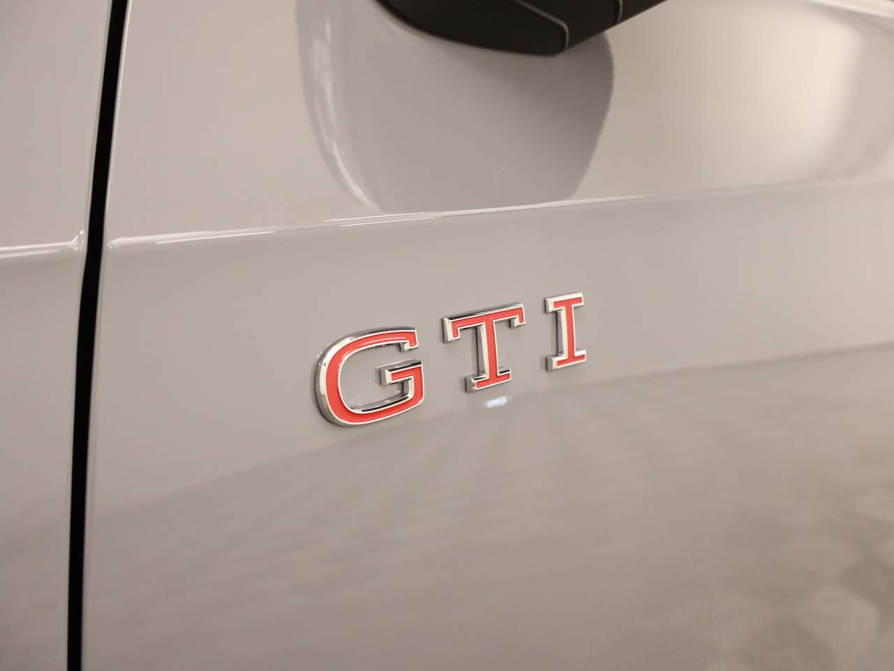 2025 Volkswagen Golf GTI SE