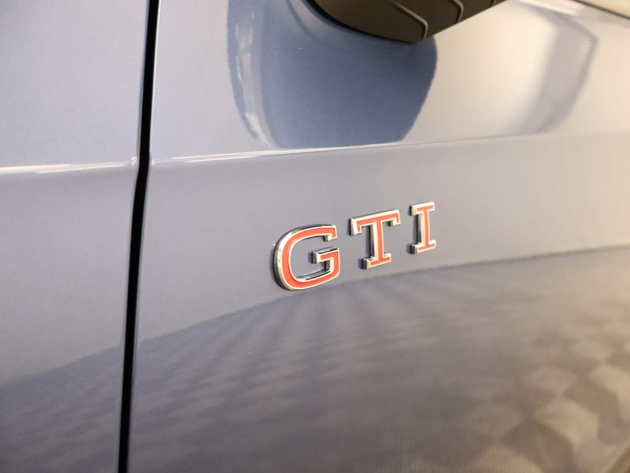 2025 Volkswagen Golf GTI SE