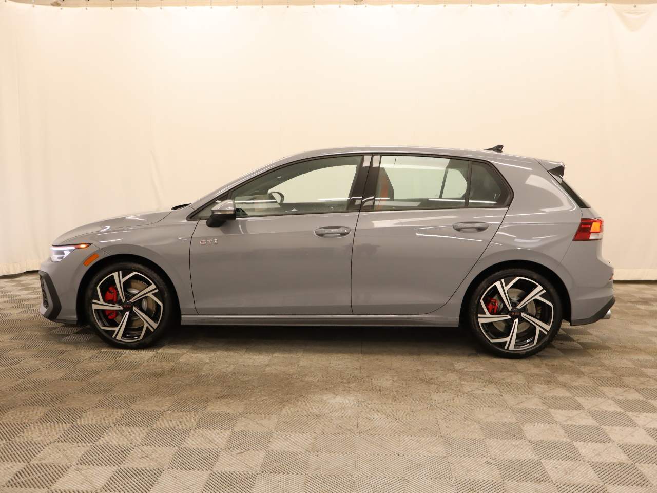 2026 Volkswagen Golf GTI SE