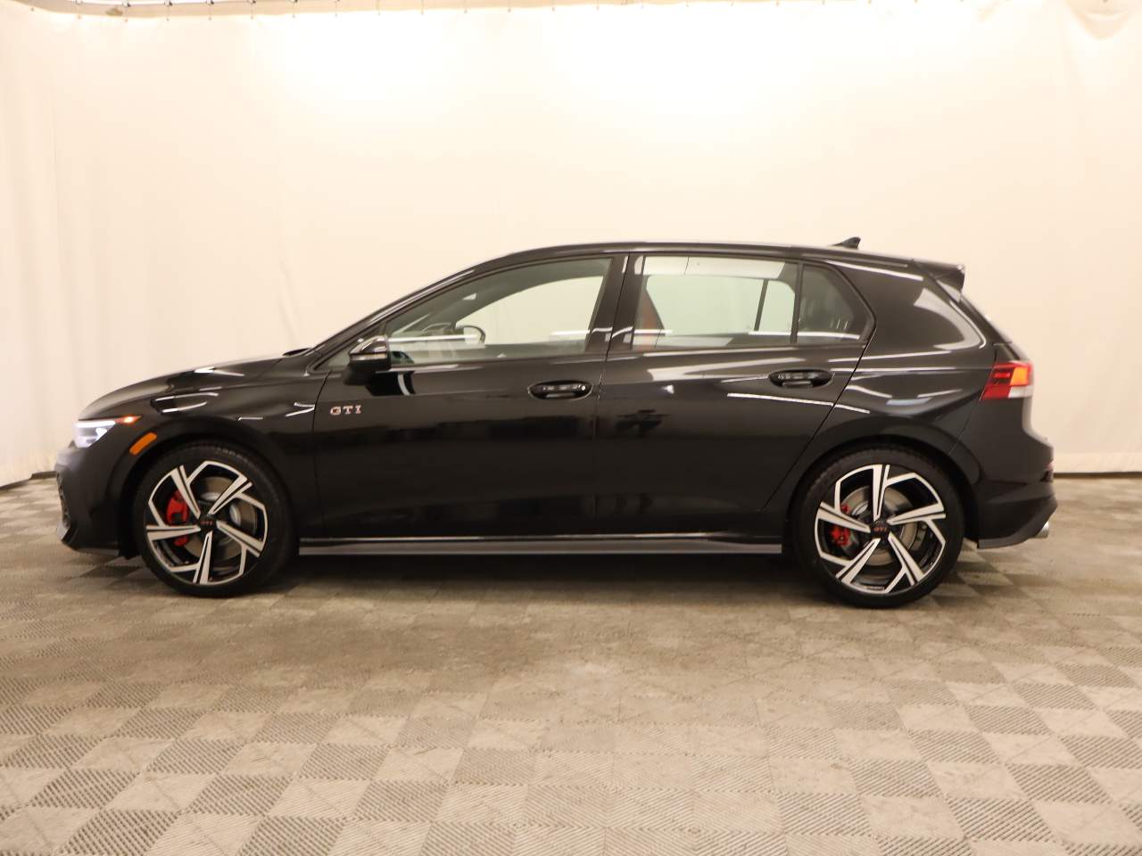 2026 Volkswagen Golf GTI SE