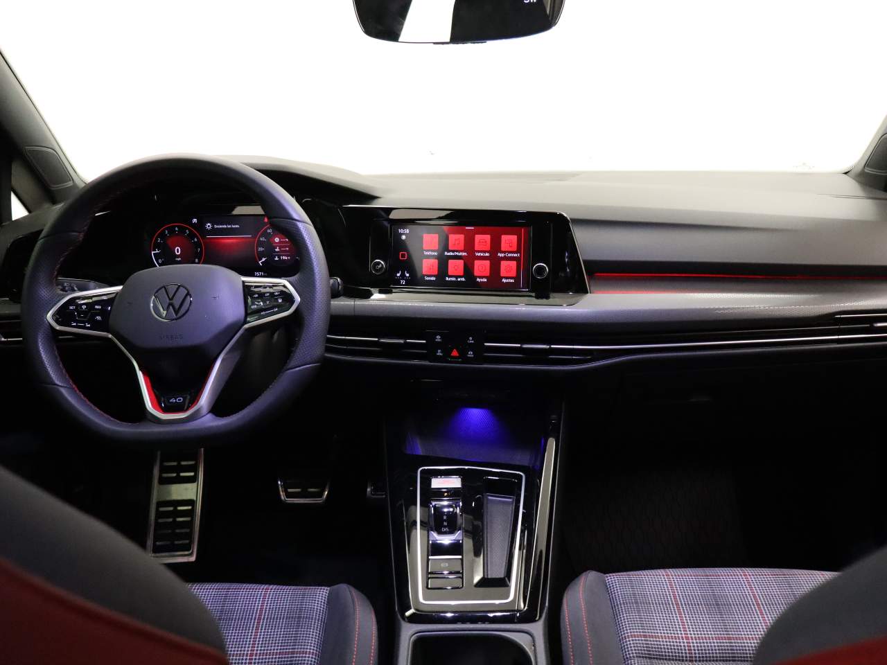 2023 Volkswagen Golf GTI 40th Anniversary Edition