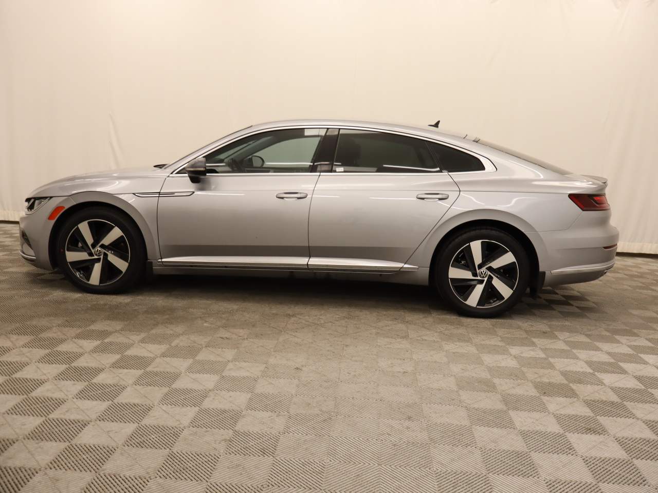 2021 Volkswagen Arteon SE