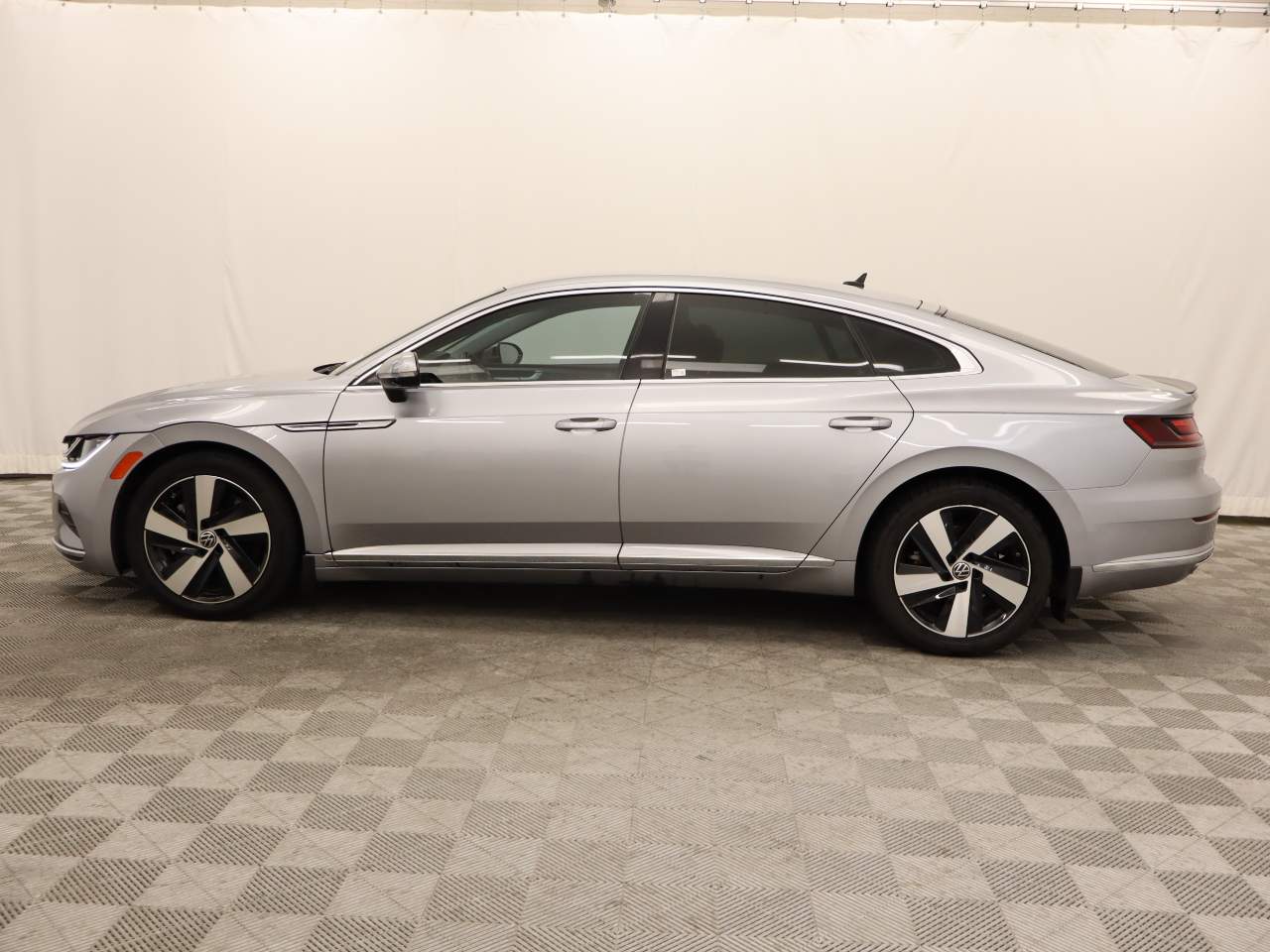 2021 Volkswagen Arteon SE