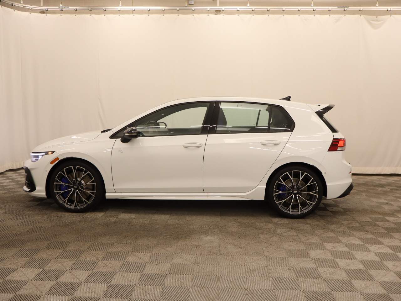 2026 Volkswagen Golf R 4Motion
