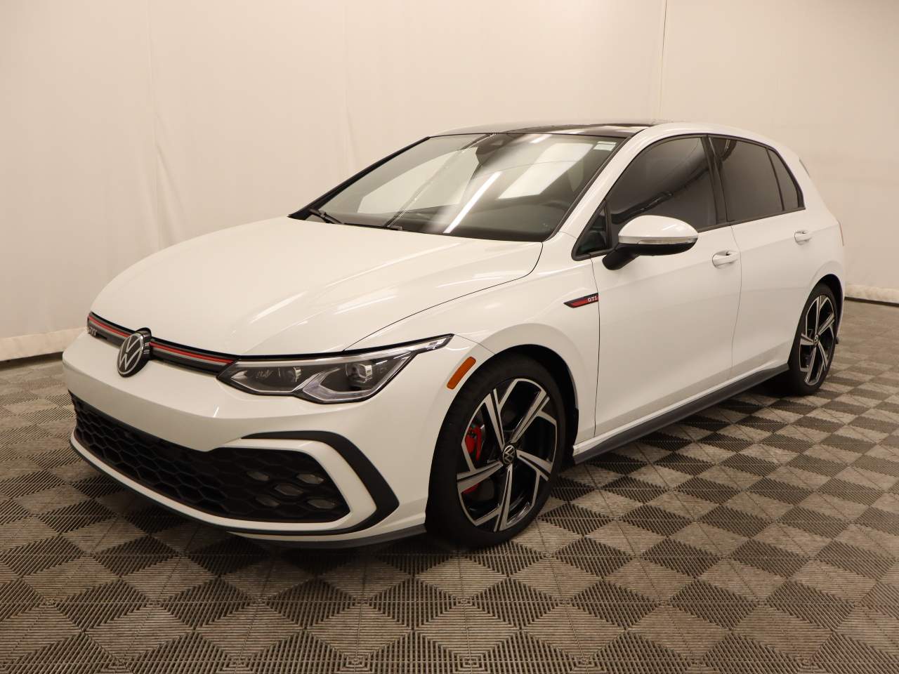 2024 Volkswagen Golf GTI SE