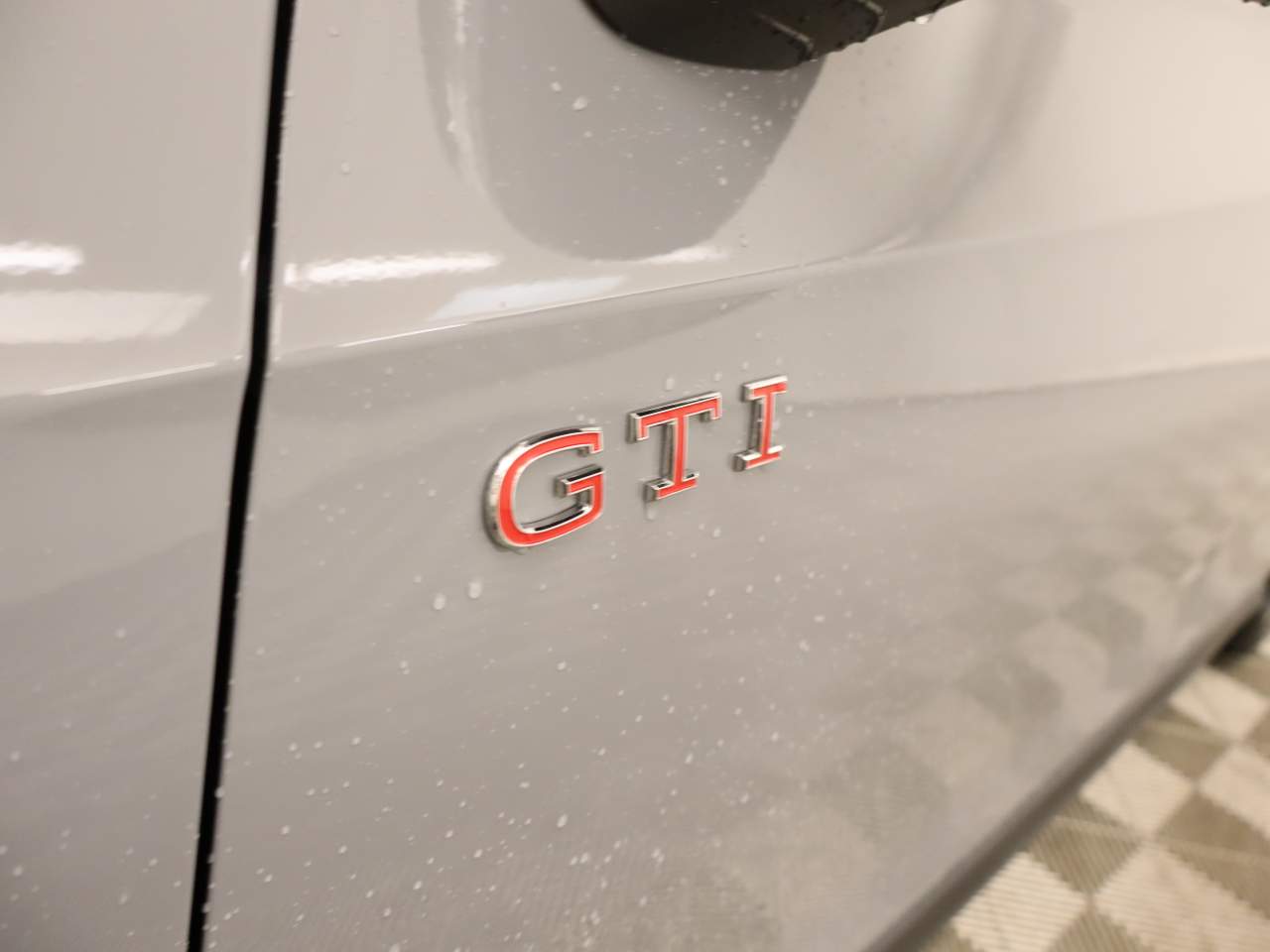 2026 Volkswagen Golf GTI SE