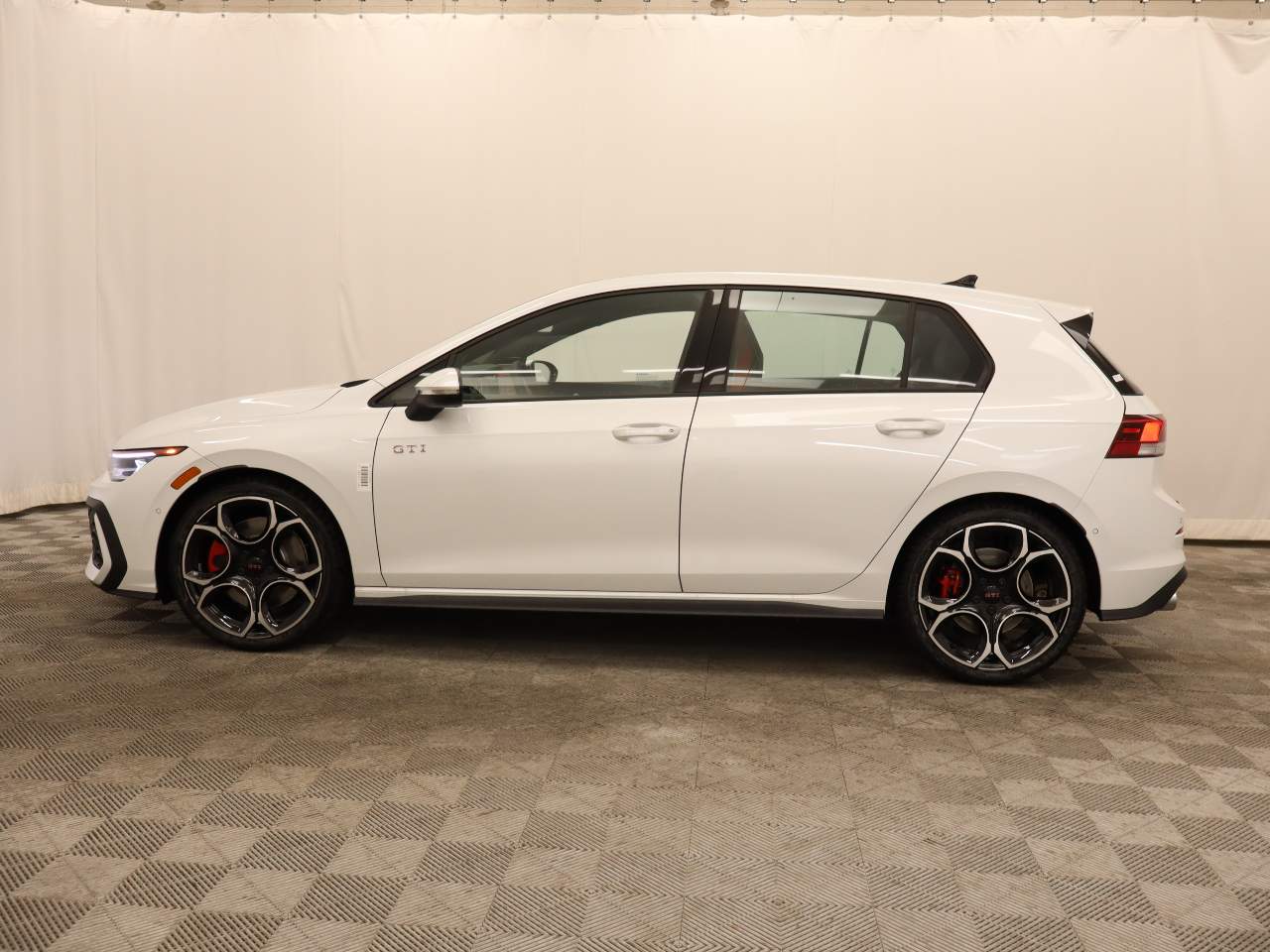 2026 Volkswagen Golf GTI Autobahn