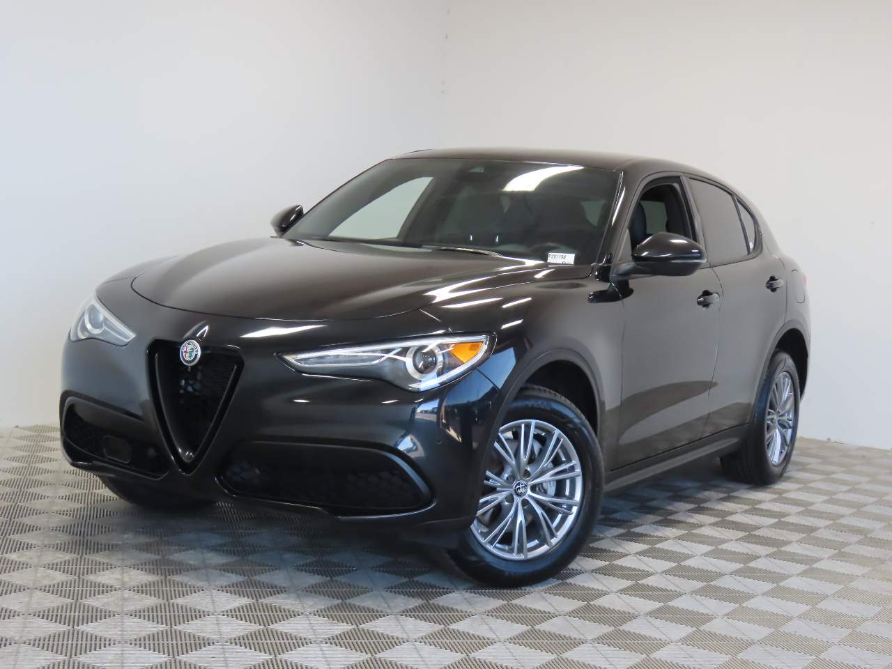 2023 Alfa Romeo Stelvio Sprint