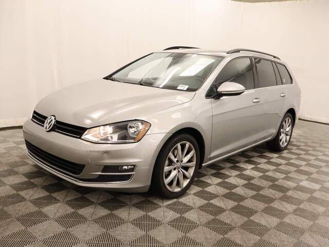 2017 Volkswagen Golf SportWagen