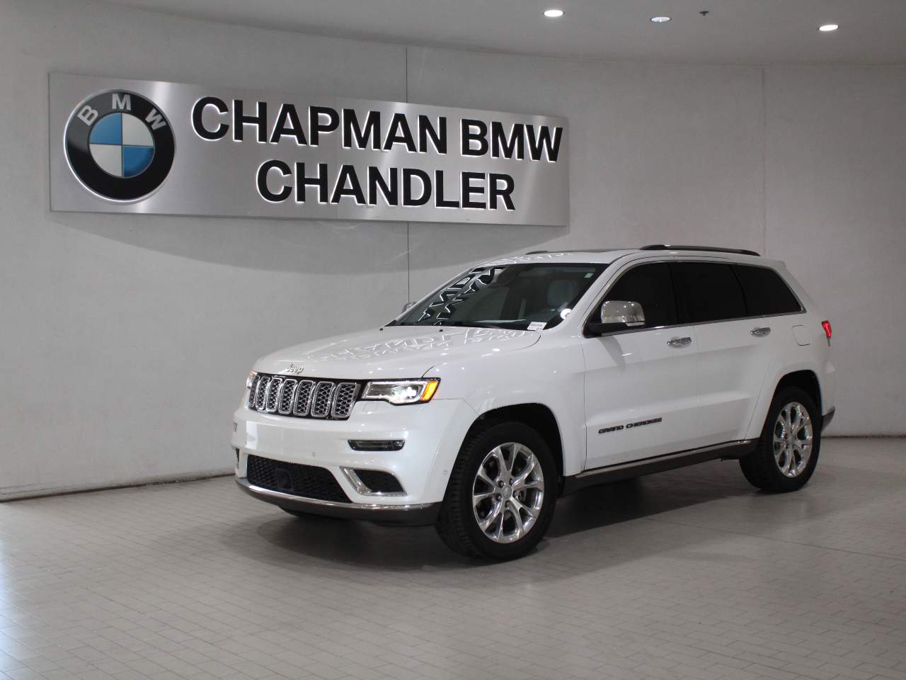 2020 Jeep Grand Cherokee Summit