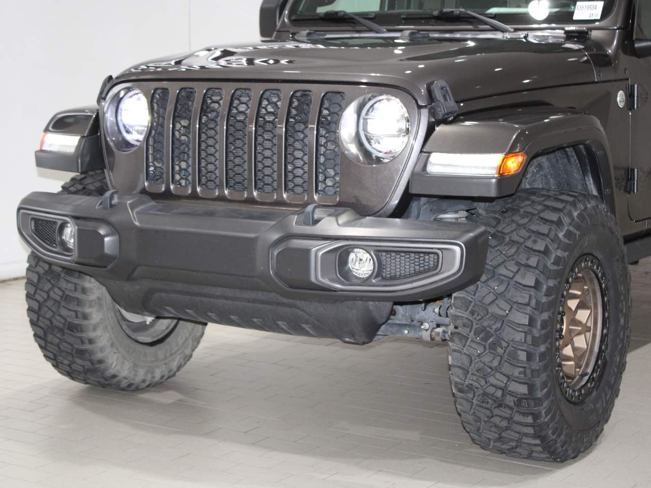2021 Jeep Gladiator Sport Crew Cab
