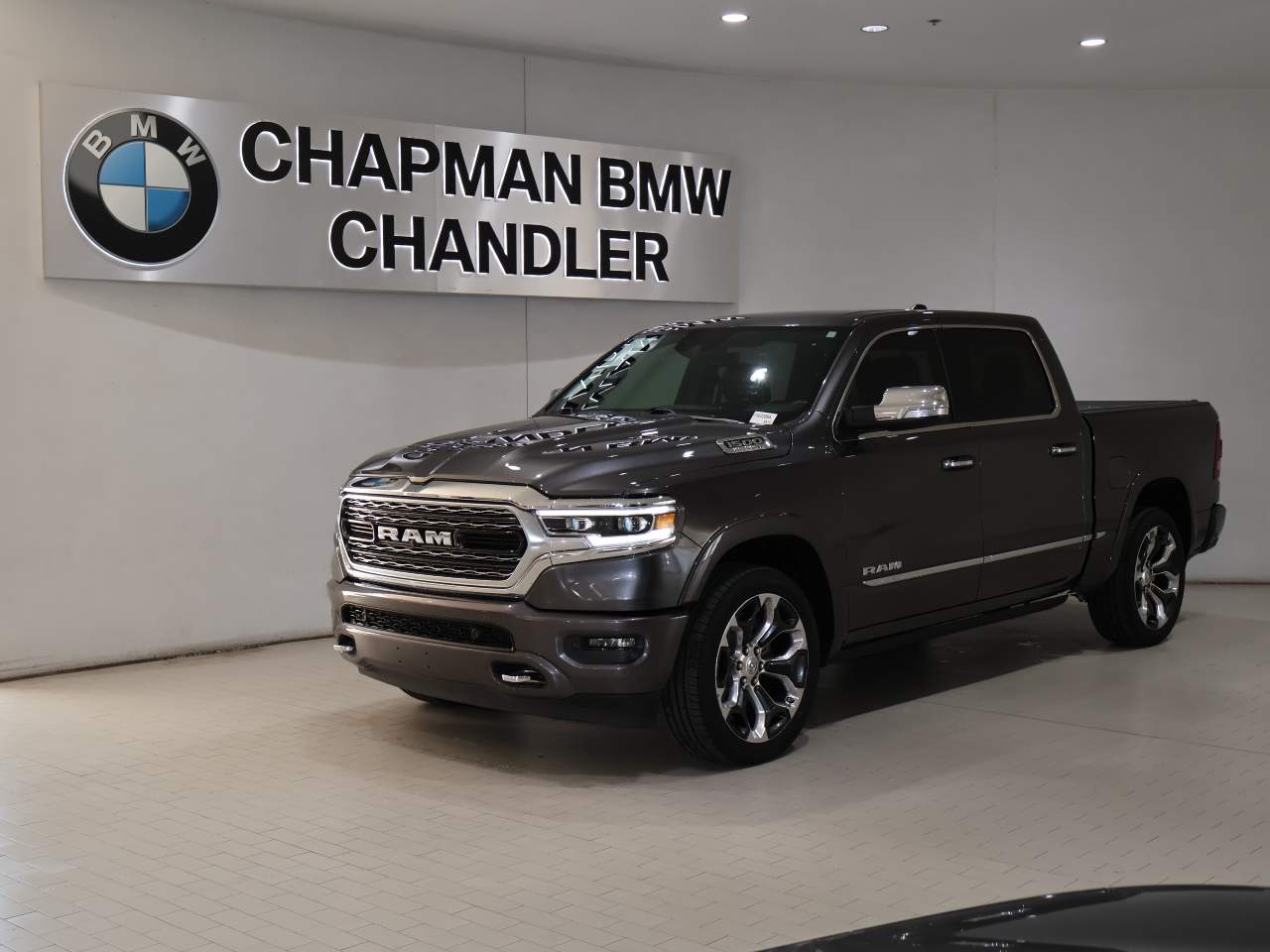 2019 RAM 1500 Limited 4x4 Crew Cab 5'7's photo