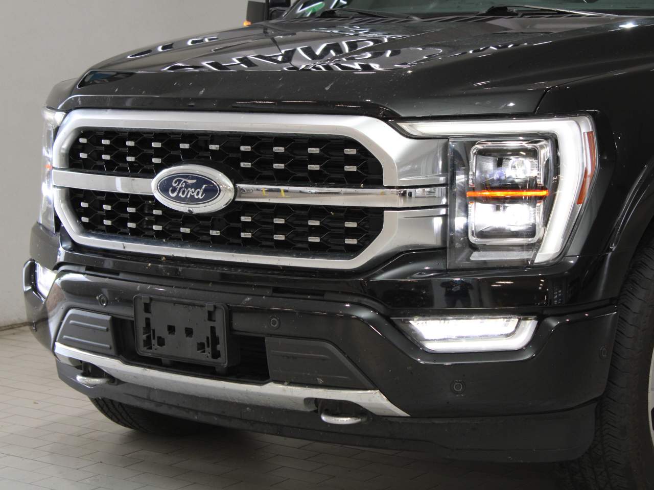 2023 Ford F-150 Platinum Crew Cab