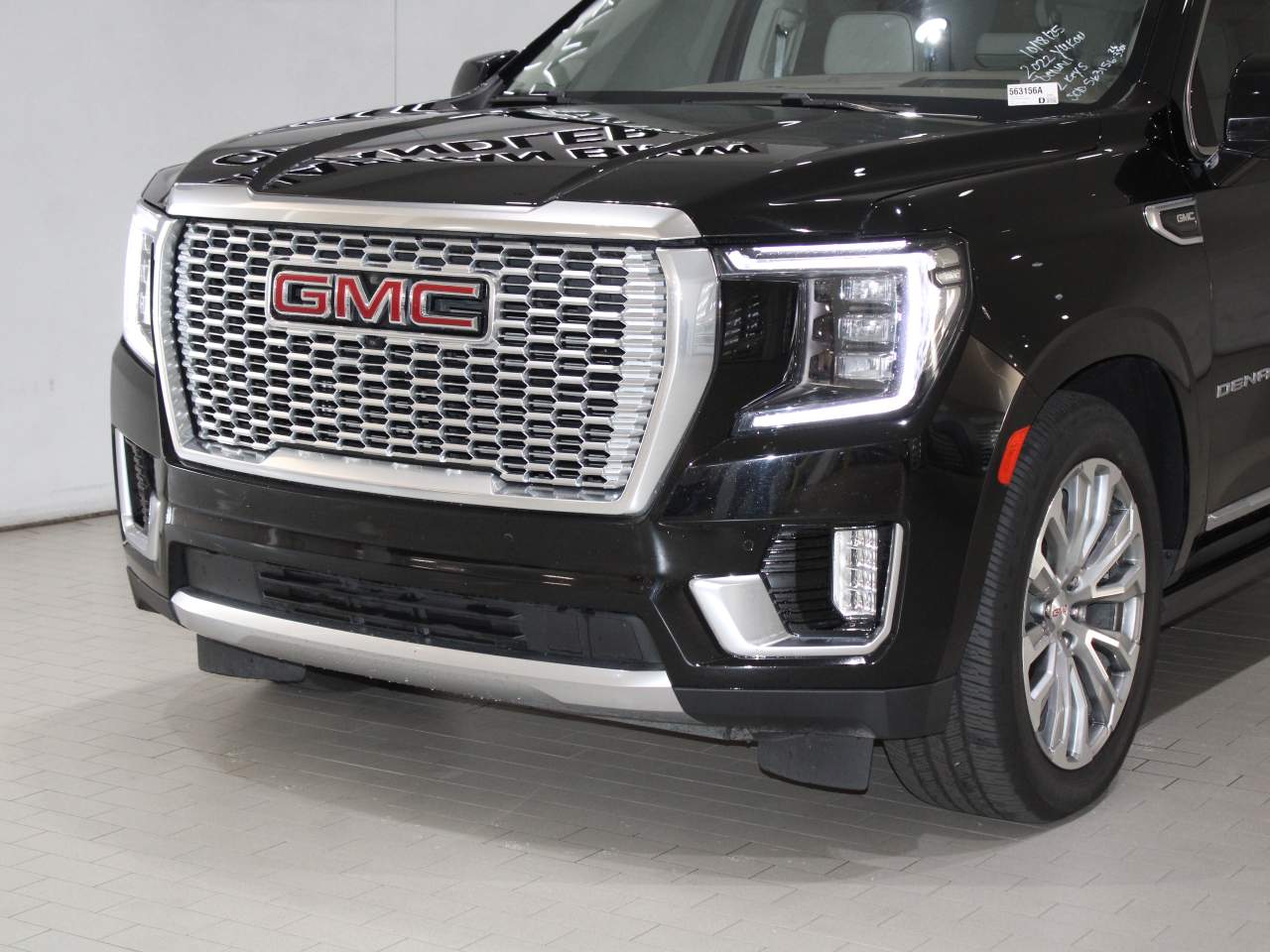 2022 Gmc Yukon Denali photo 3