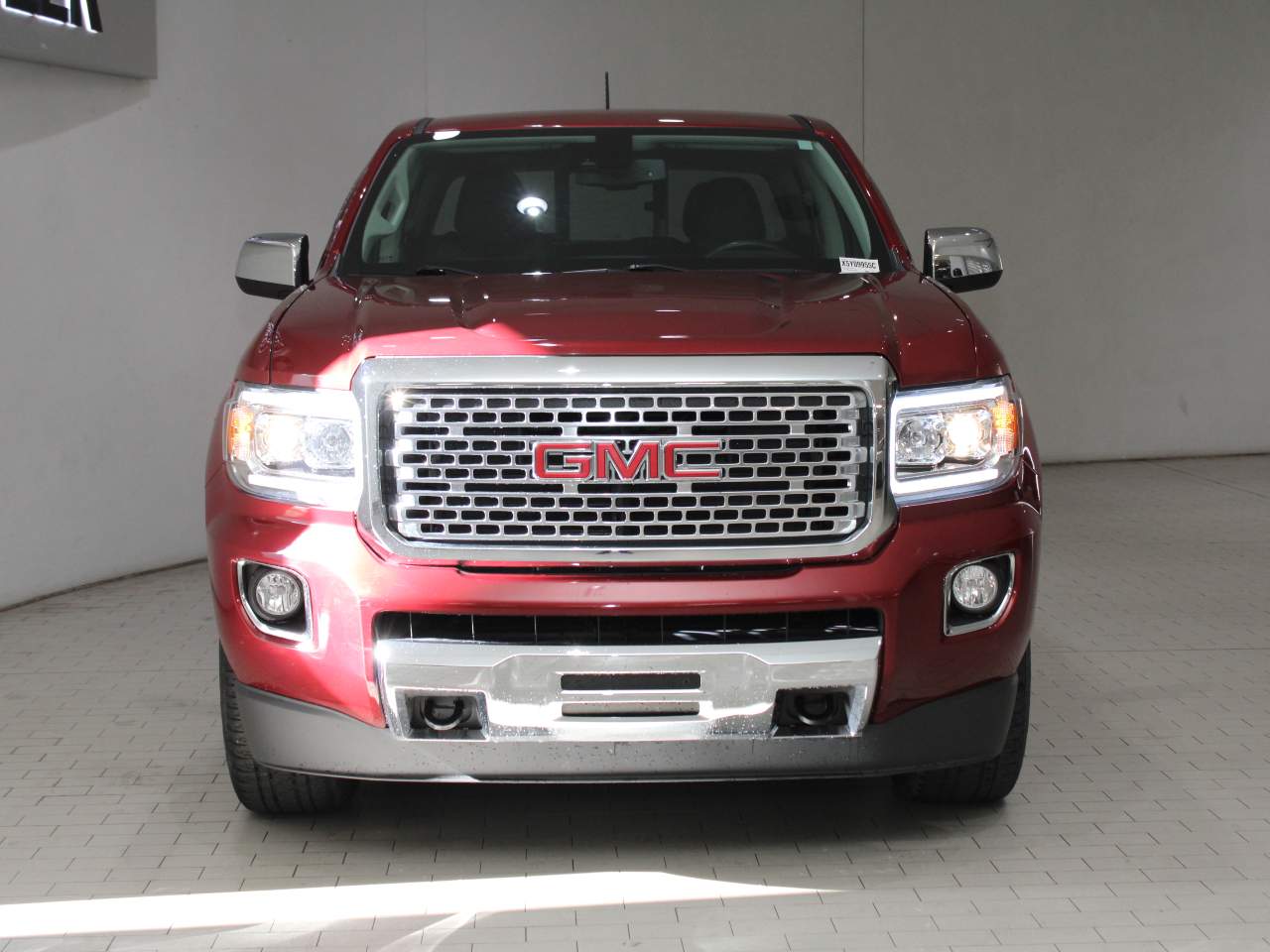 2020 GMC Canyon Denali photo 9