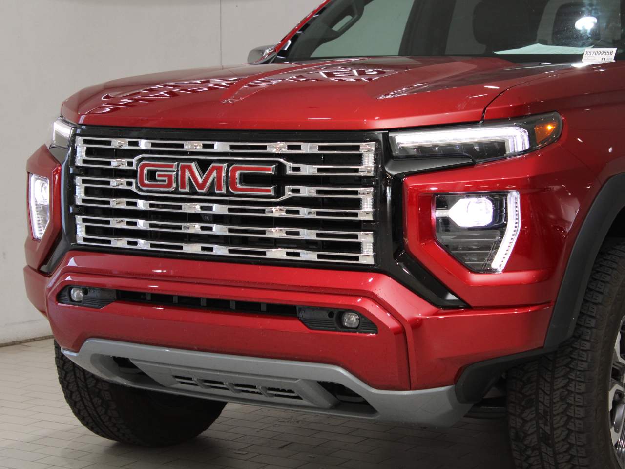 2023 GMC Canyon Denali Crew Cab