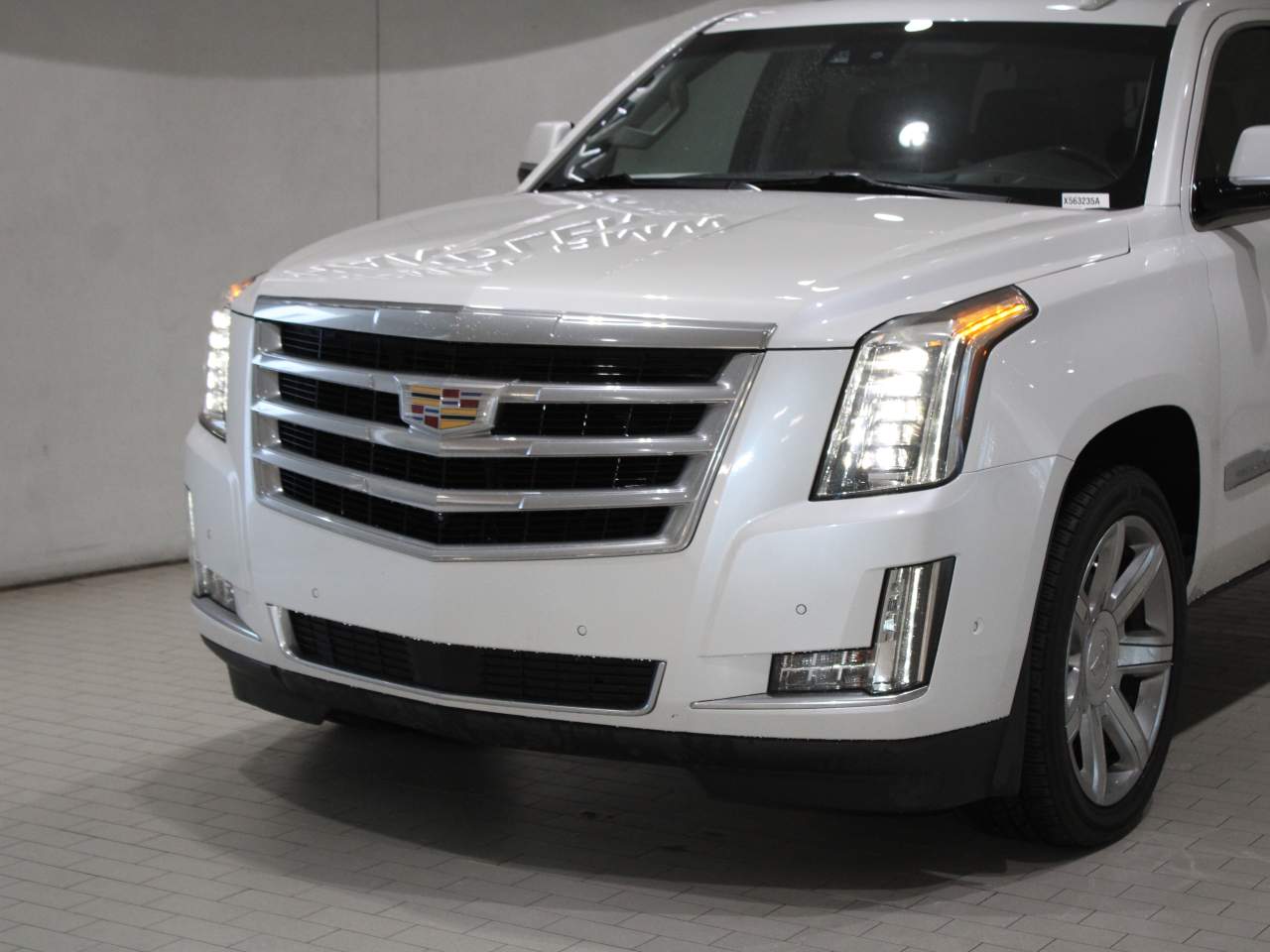 2019 Cadillac Escalade Premium Luxury