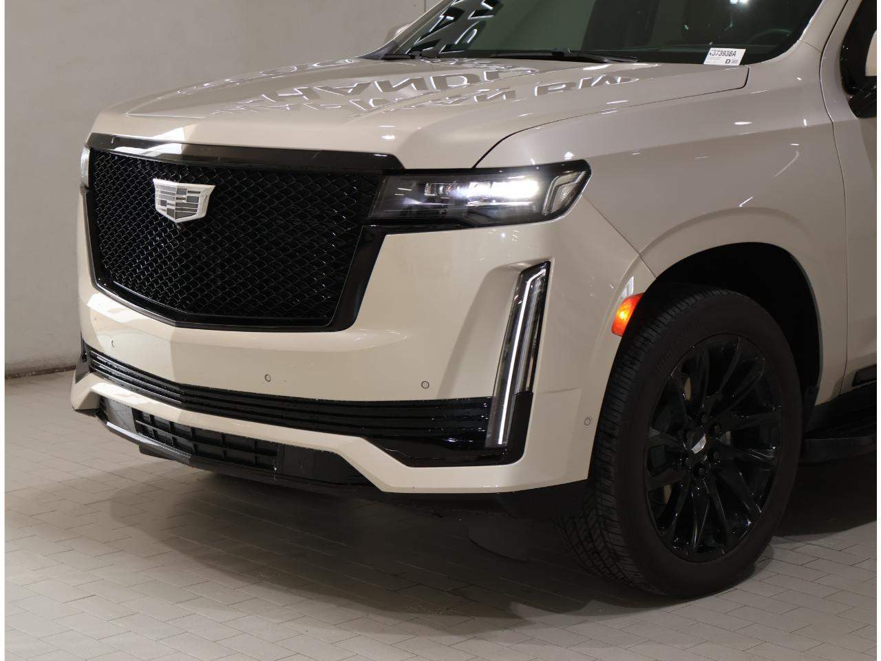 2024 Cadillac Escalade Sport