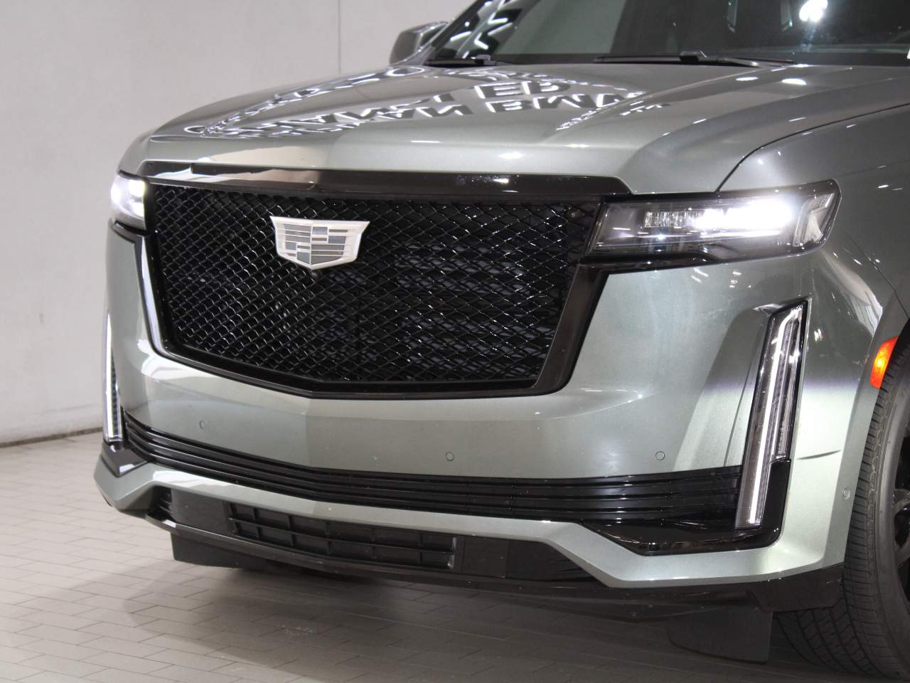 2023 Cadillac Escalade Sport Platinum