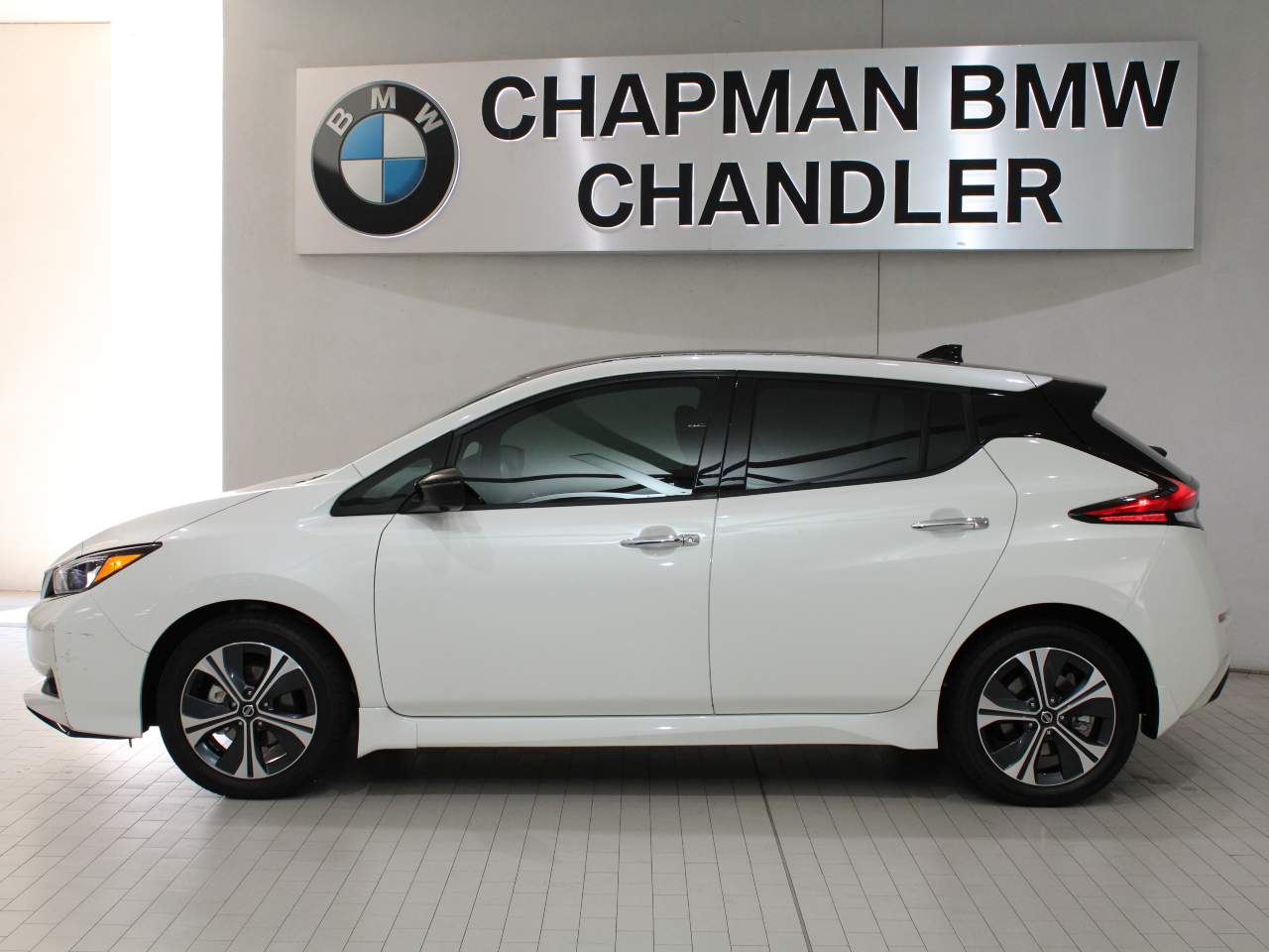 Used 2022 Nissan LEAF SL Plus with VIN 1N4BZ1DV2NC550743 for sale in Chandler, AZ