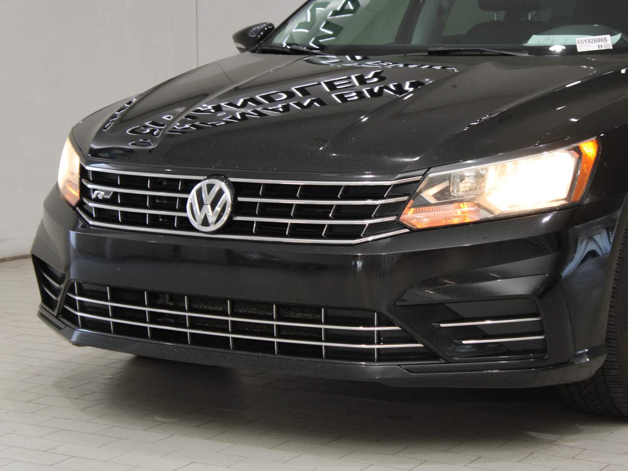 2016 Volkswagen Passat 1.8T R-Line