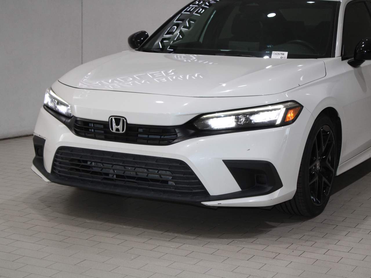 2022 Honda Civic Sport photo 3