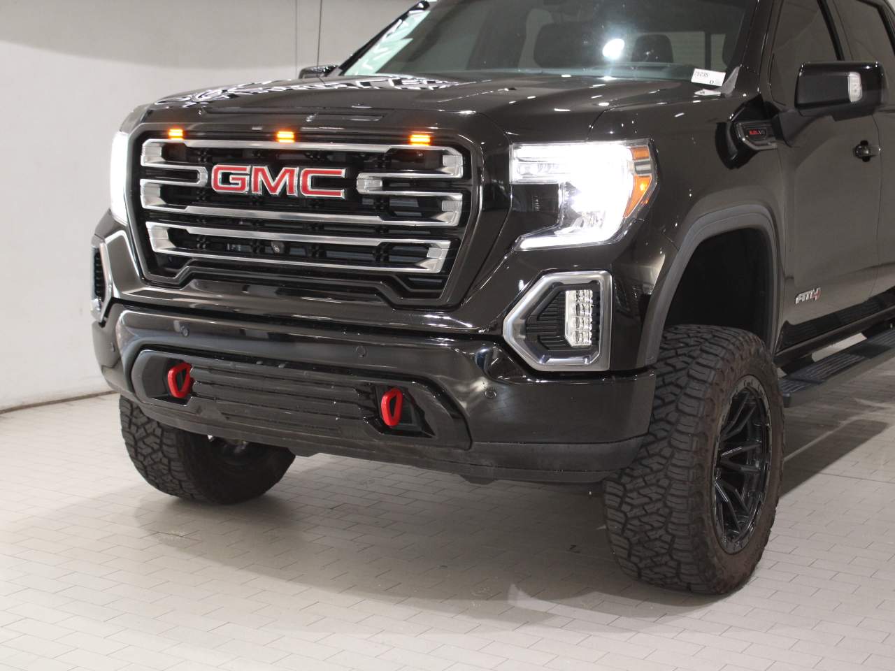 2020 GMC Sierra 1500 AT4 Crew Cab