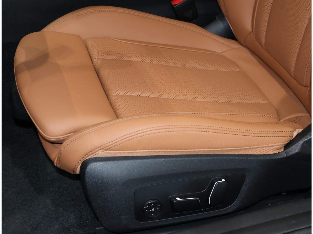 2026 BMW 2 Series 230i - Photo 15