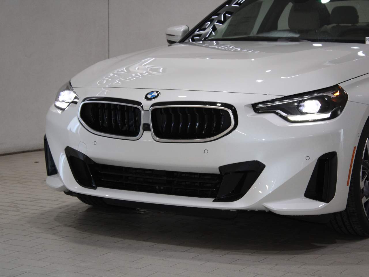 2025 BMW 2-Series 230i Coupe