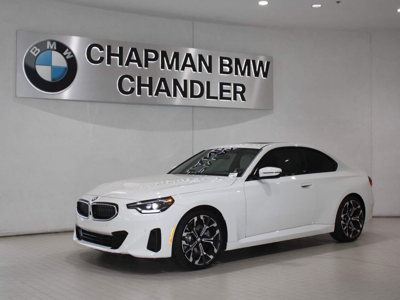 2025 BMW 2-Series 230i