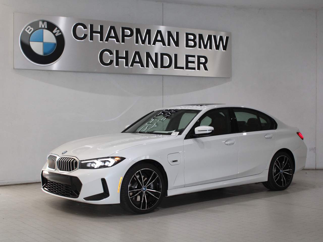 2023 BMW 3-Series 330e xDrive