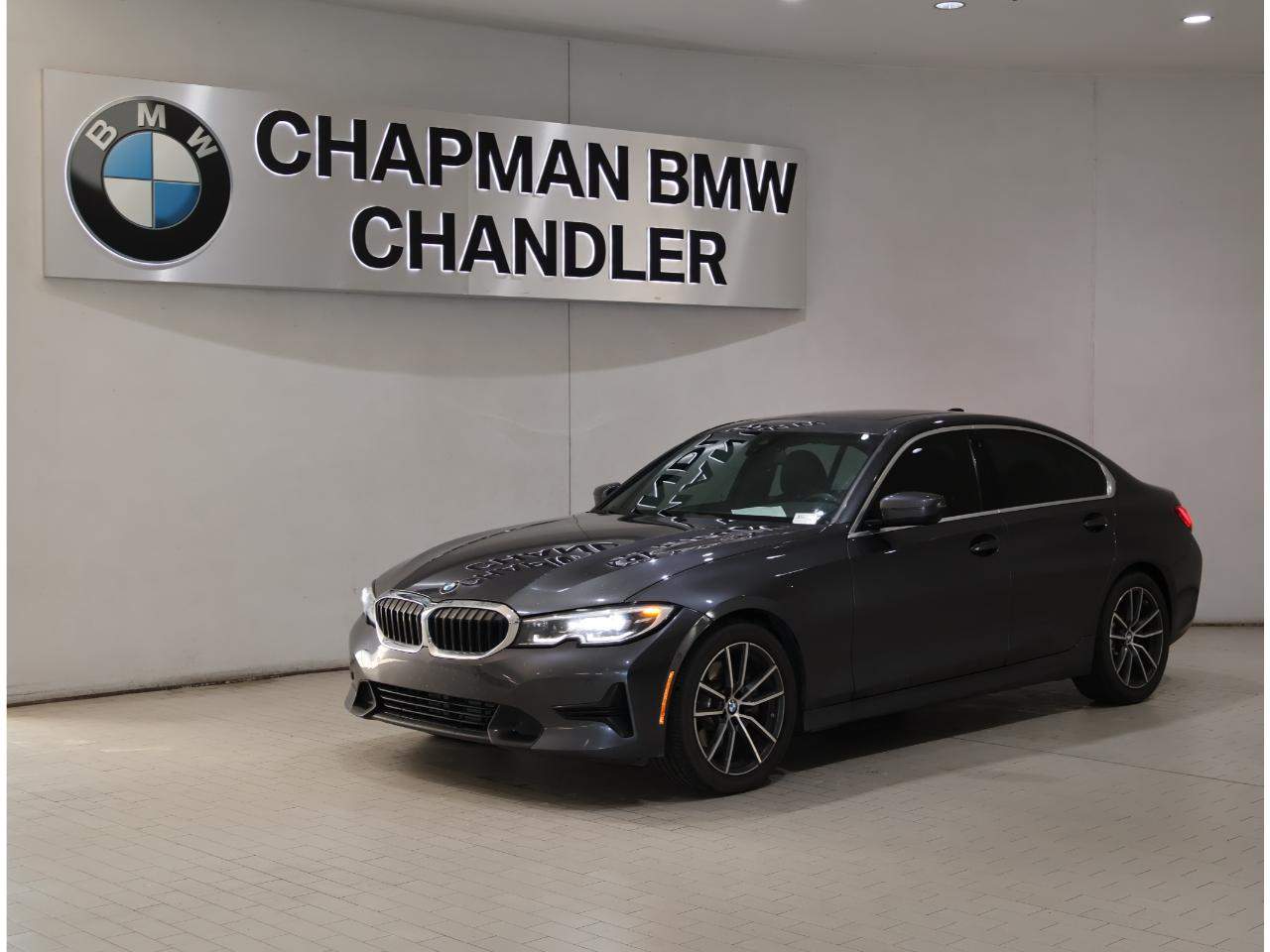 2021 BMW 3 Series 330i Sedan's photo