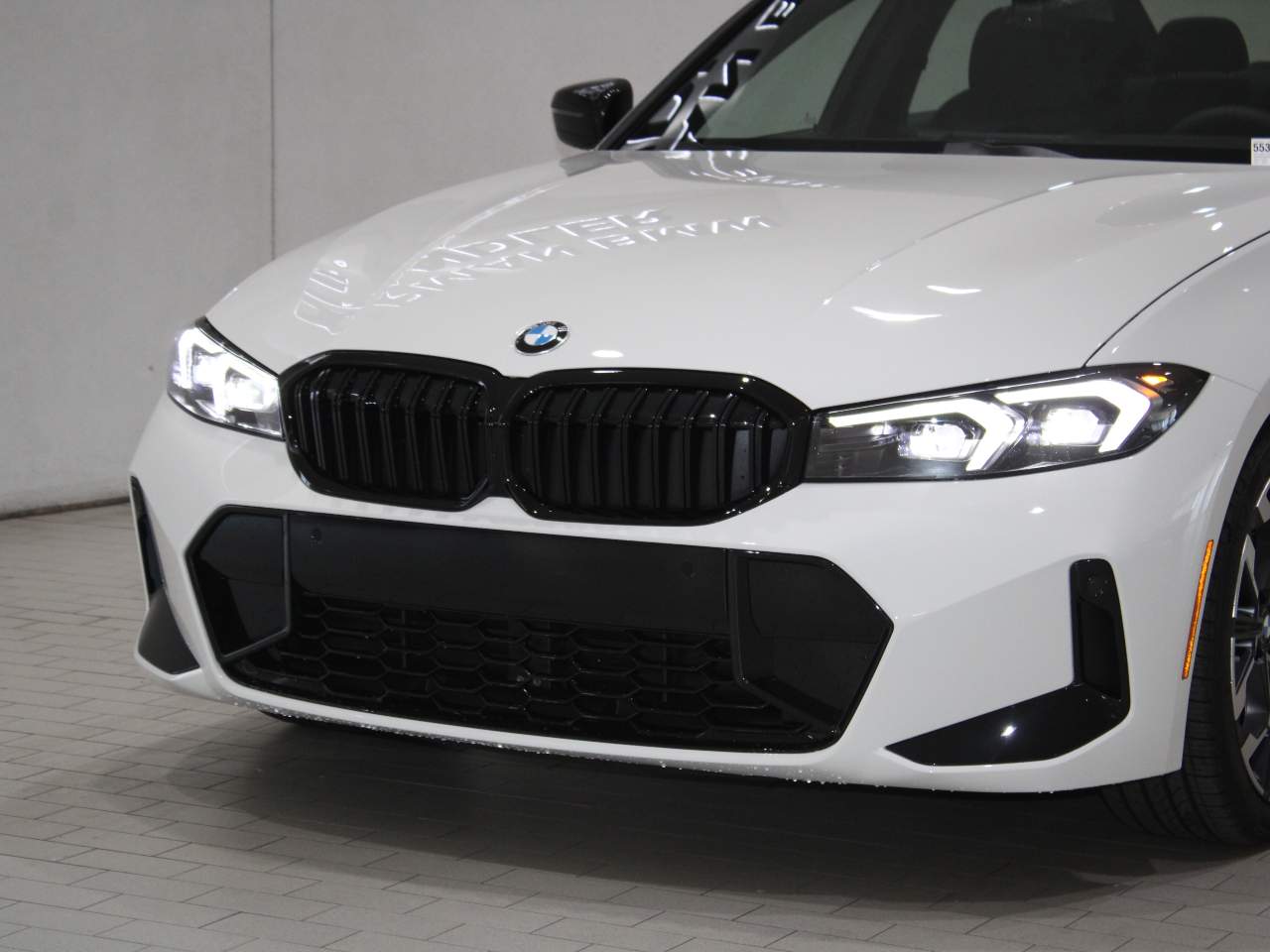 2025 BMW 3-Series 330i Sedan