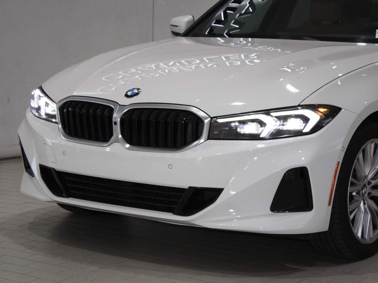 2024 BMW 3-Series 330i