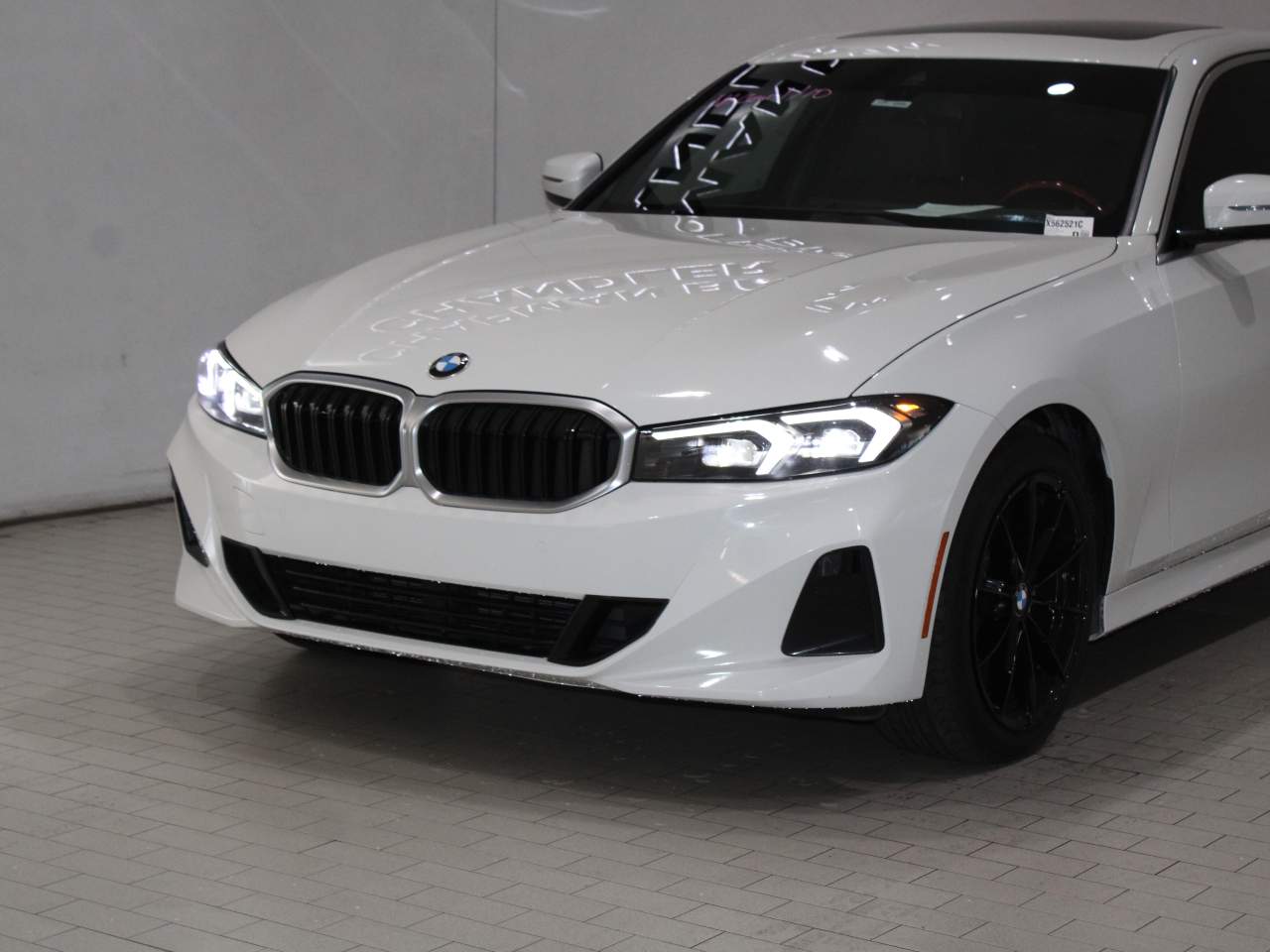 2024 BMW 3-Series 330i