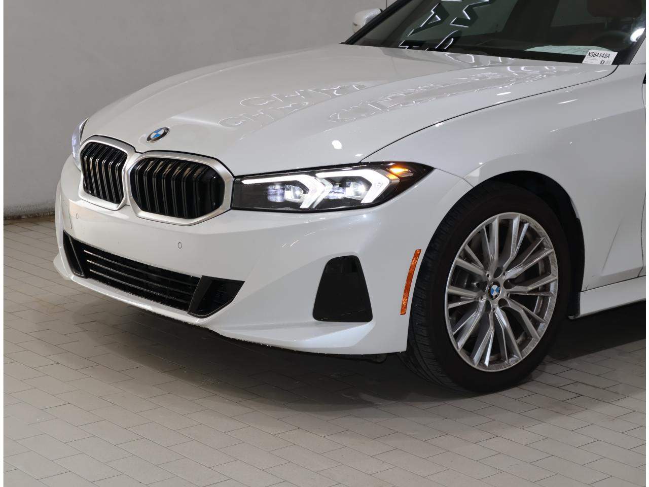 2023 BMW 3-Series 330i