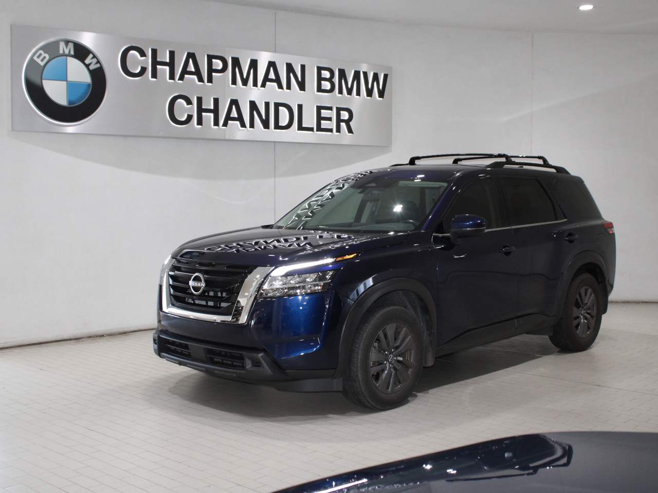 2022 Nissan Pathfinder SV