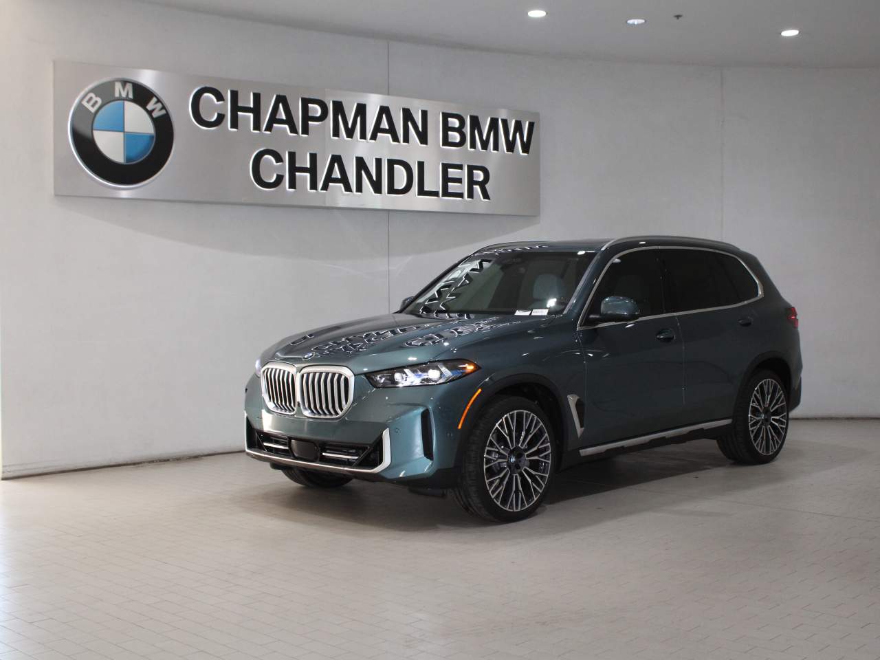 2026 BMW X5 sDrive40i's photo