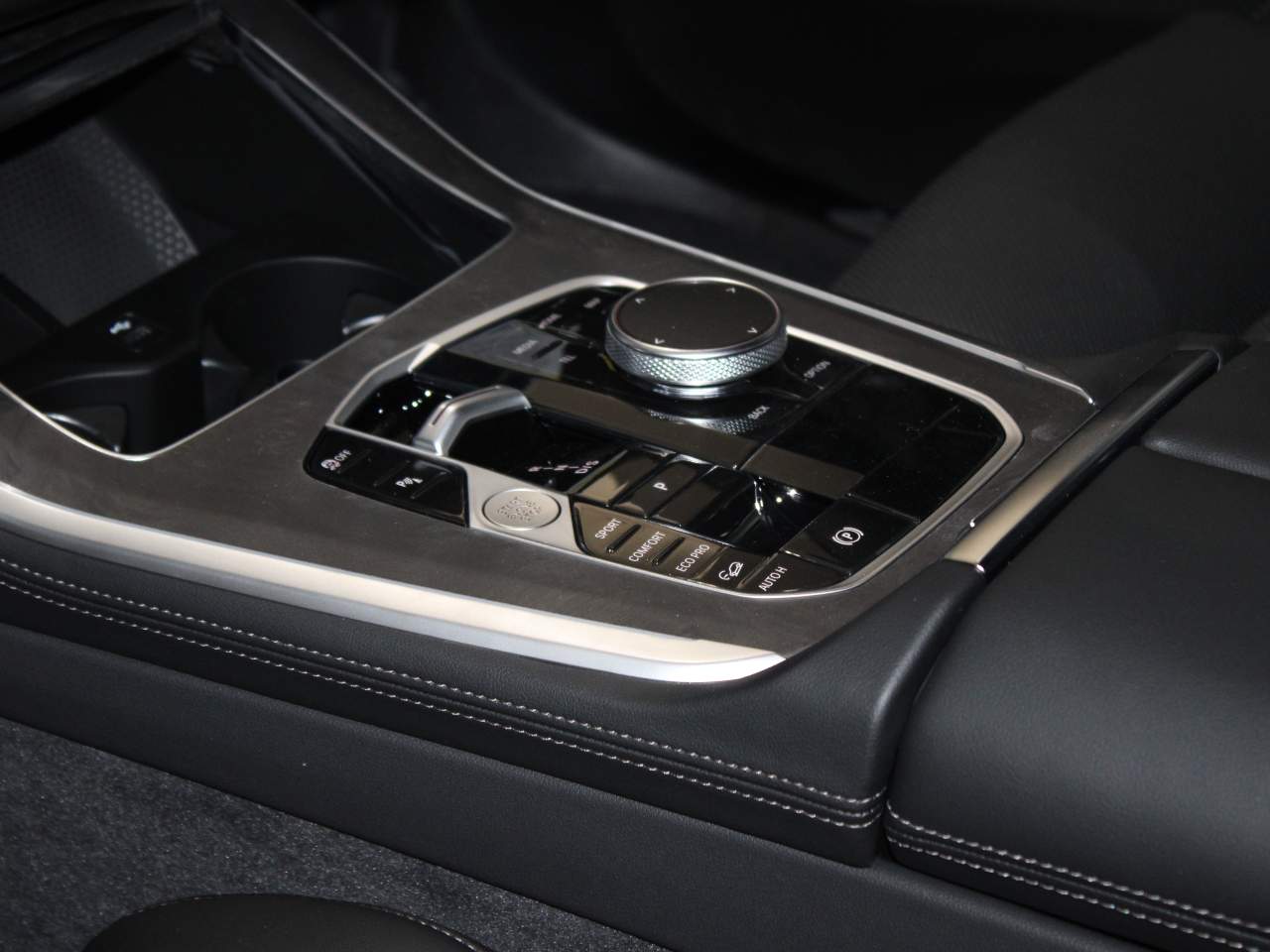 2026 BMW X5 40i - Photo 13
