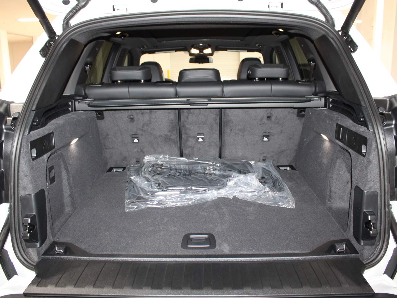 2026 BMW X5 40i - Photo 8