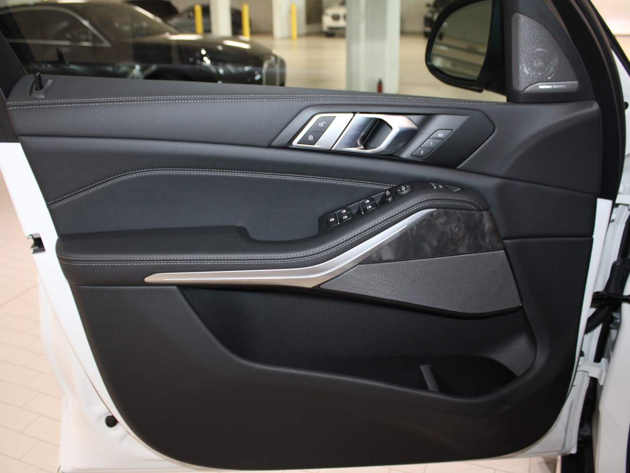 2026 BMW X5 40i - Photo 11