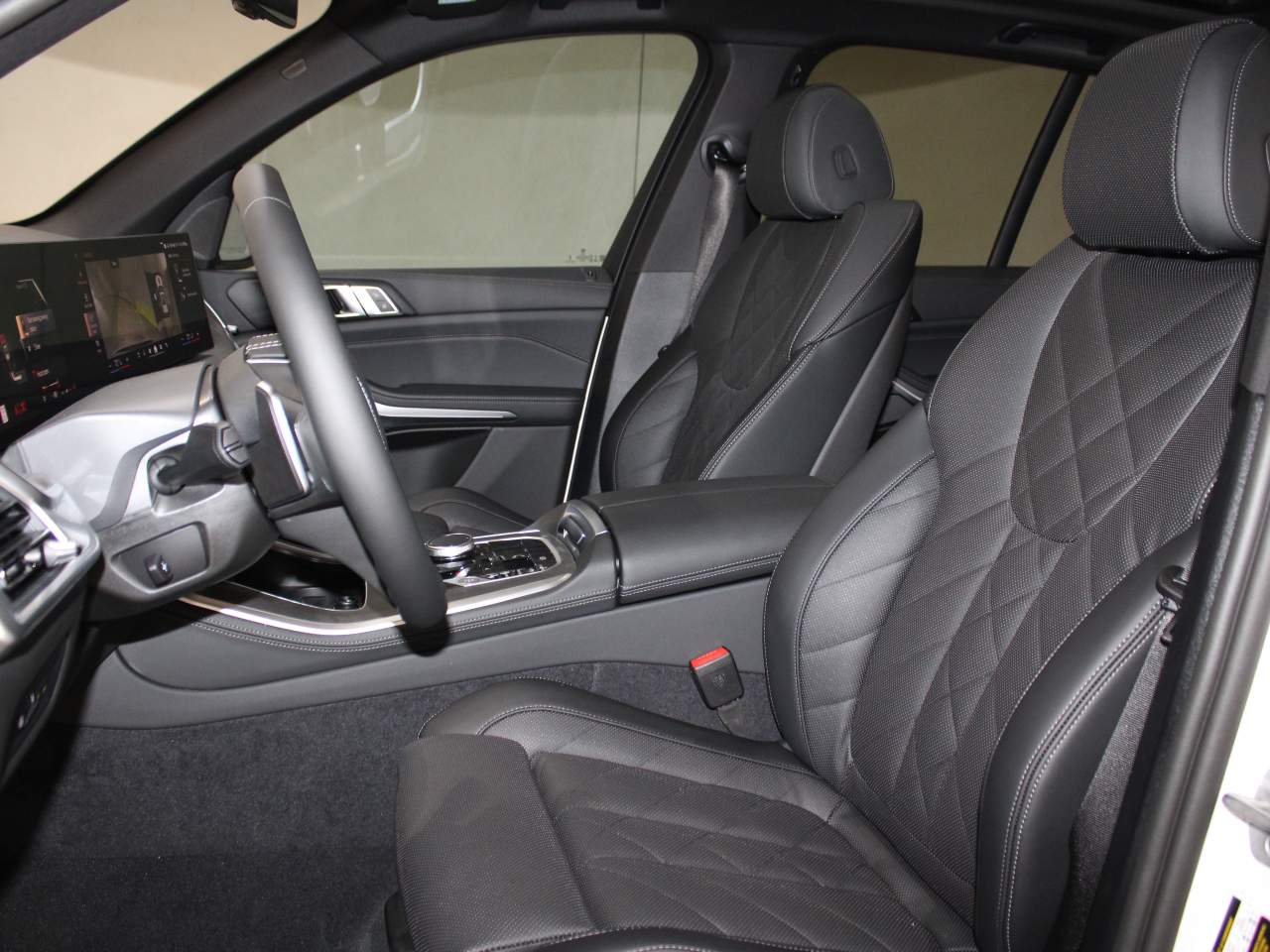 2026 BMW X5 40i - Photo 14