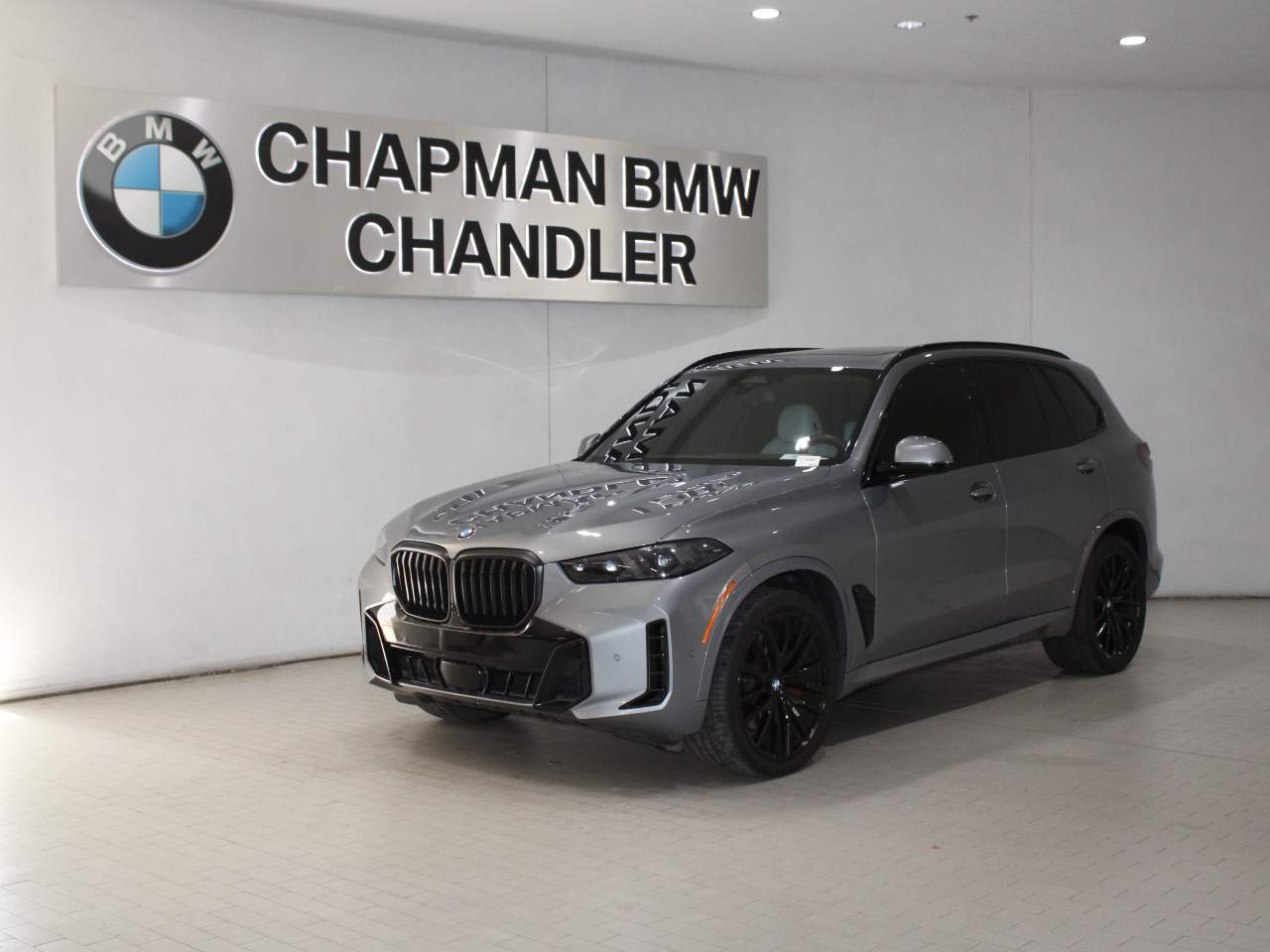 Gray (Skyscraper Grey Metallic) 2024 BMW X5 xDrive40i AWD SUV / Crossover All-Wheel Drive 8-Speed Automatic