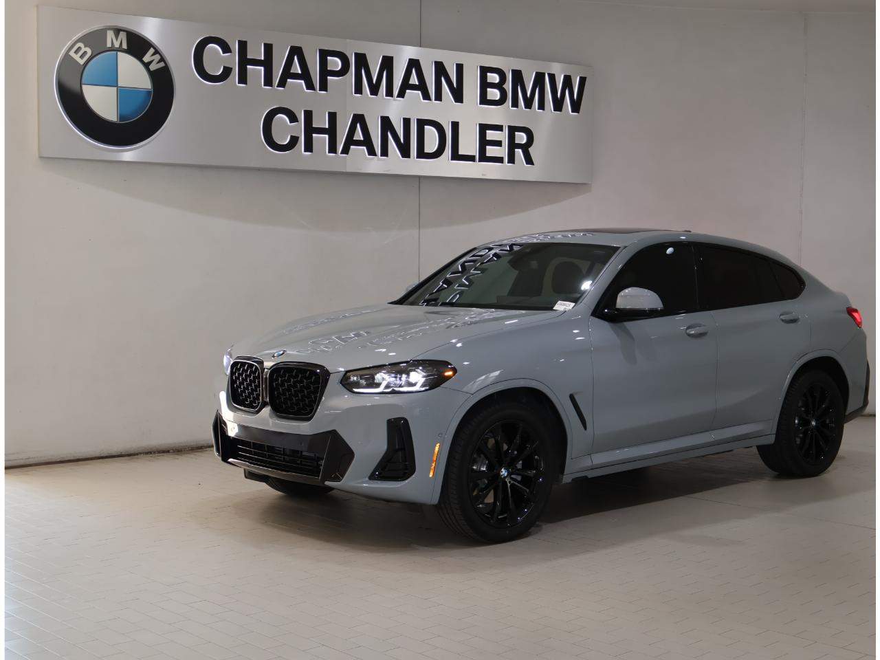 2025 BMW X4 xDrive30i