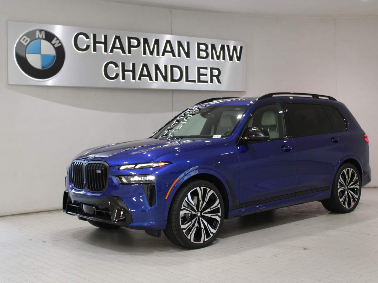 2025 BMW X7 M60i