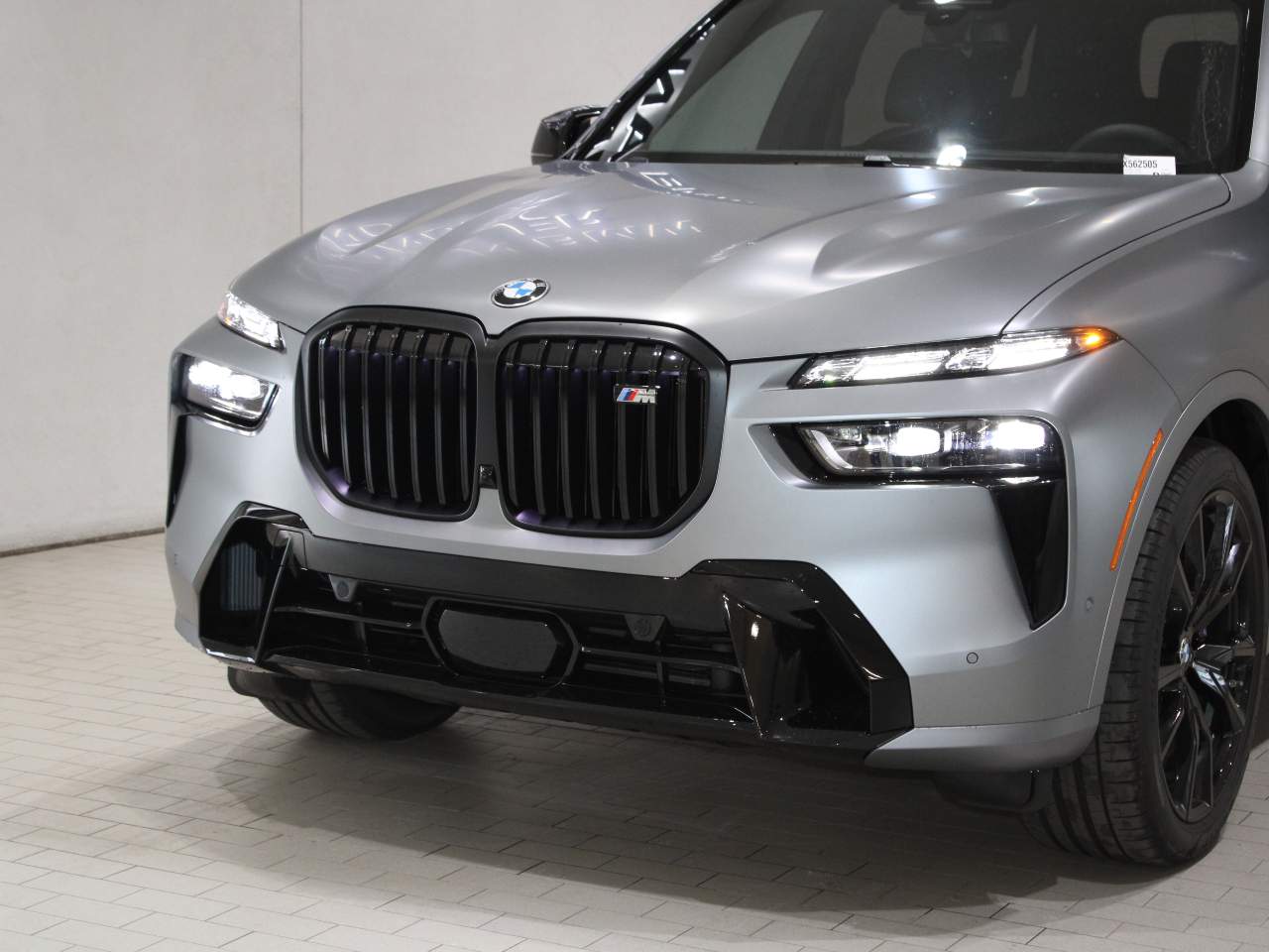 2026 BMW X7 M60i